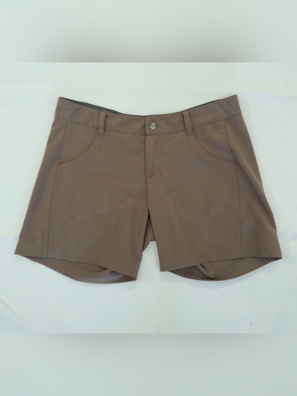 Patagonia Women’s Happy Hike Shorts Color: Brown/Tan Size: 4.